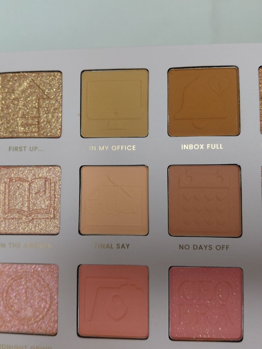 P.Louise - Baddie to Boardroom Palette - Picture 9 of 16